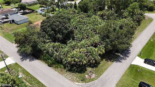 0.31 Acres of Residential Land for Sale in Lehigh Acres, Florida