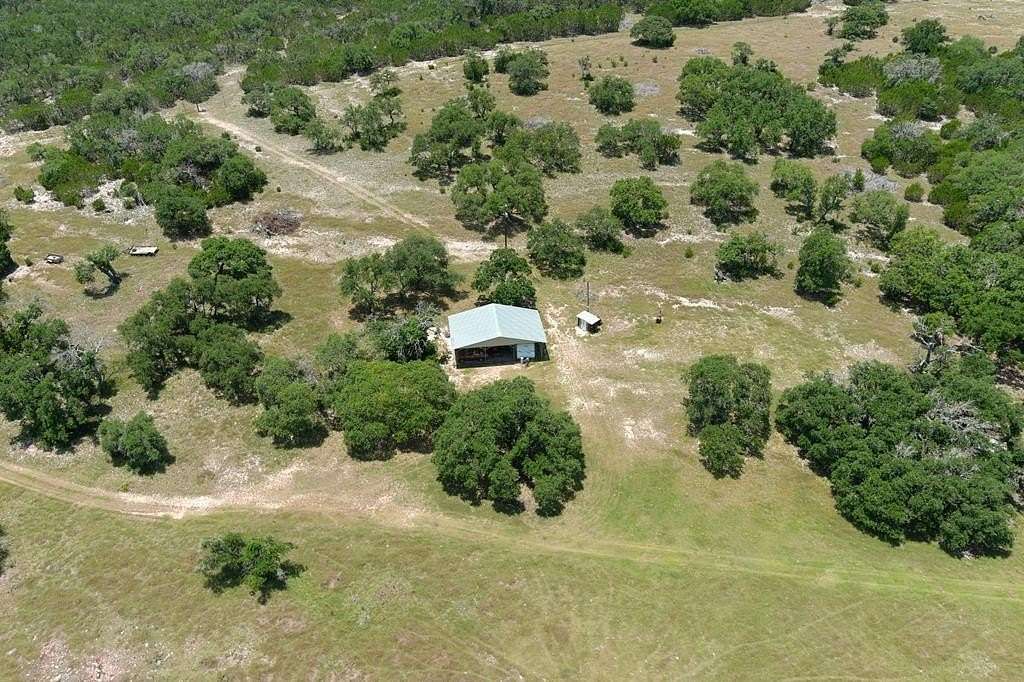 100 Acres of Land for Sale in Mountain Home, Texas