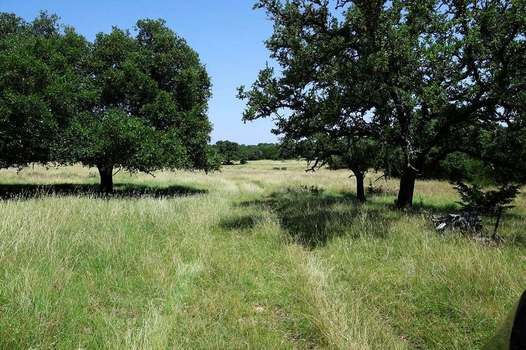 100 Acres of Land for Sale in Mountain Home, Texas