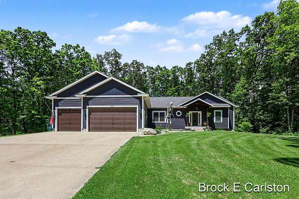 1.6 Acres of Land with Home for Sale in Muskegon, Michigan