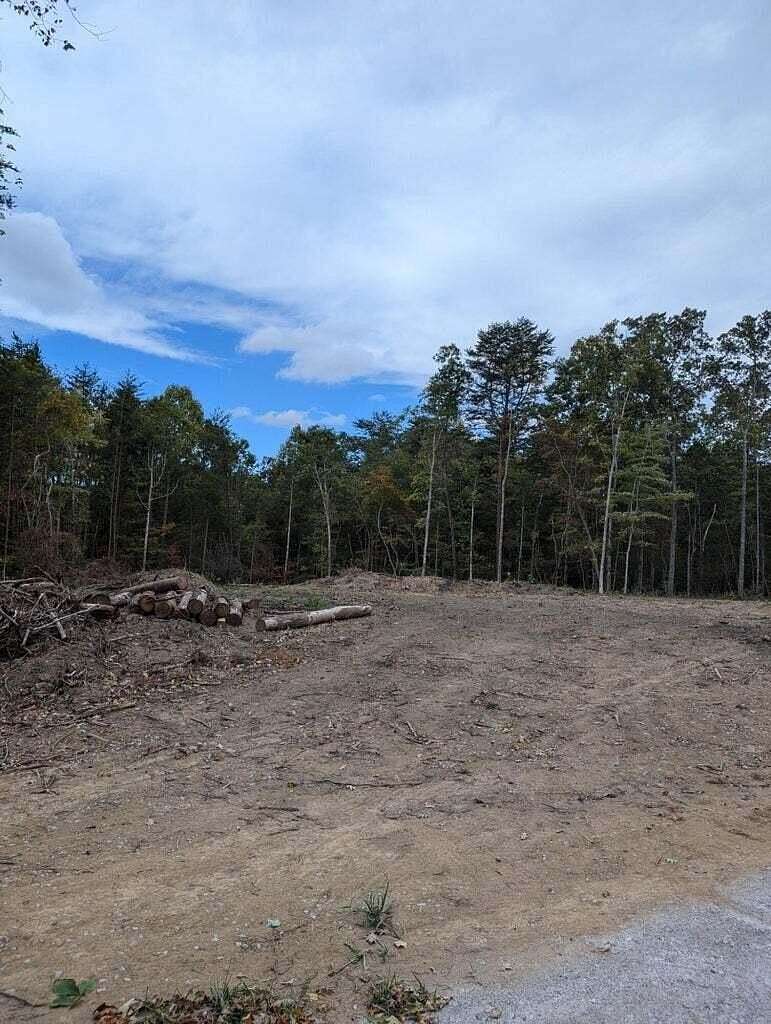 0.41 Acres of Residential Land for Sale in Crossville, Tennessee
