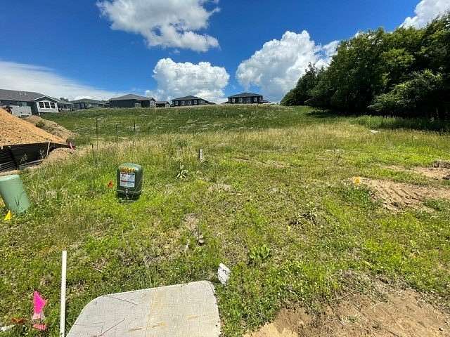 0.33 Acres of Residential Land for Sale in Menomonie, Wisconsin
