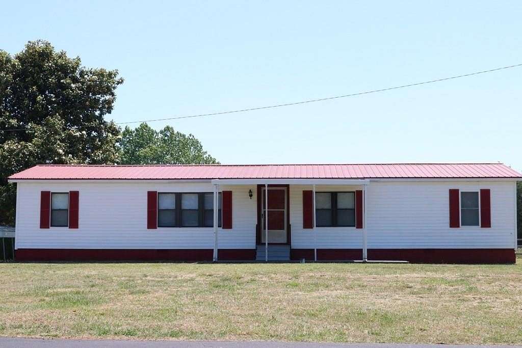 1.5 Acres of Land with Home for Sale in Meherrin, Virginia
