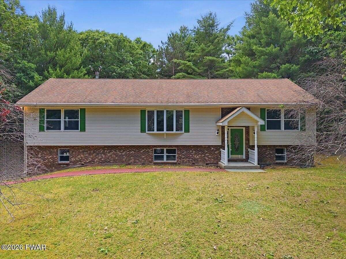 2 Acres of Land with Home for Sale in Hawley, Pennsylvania
