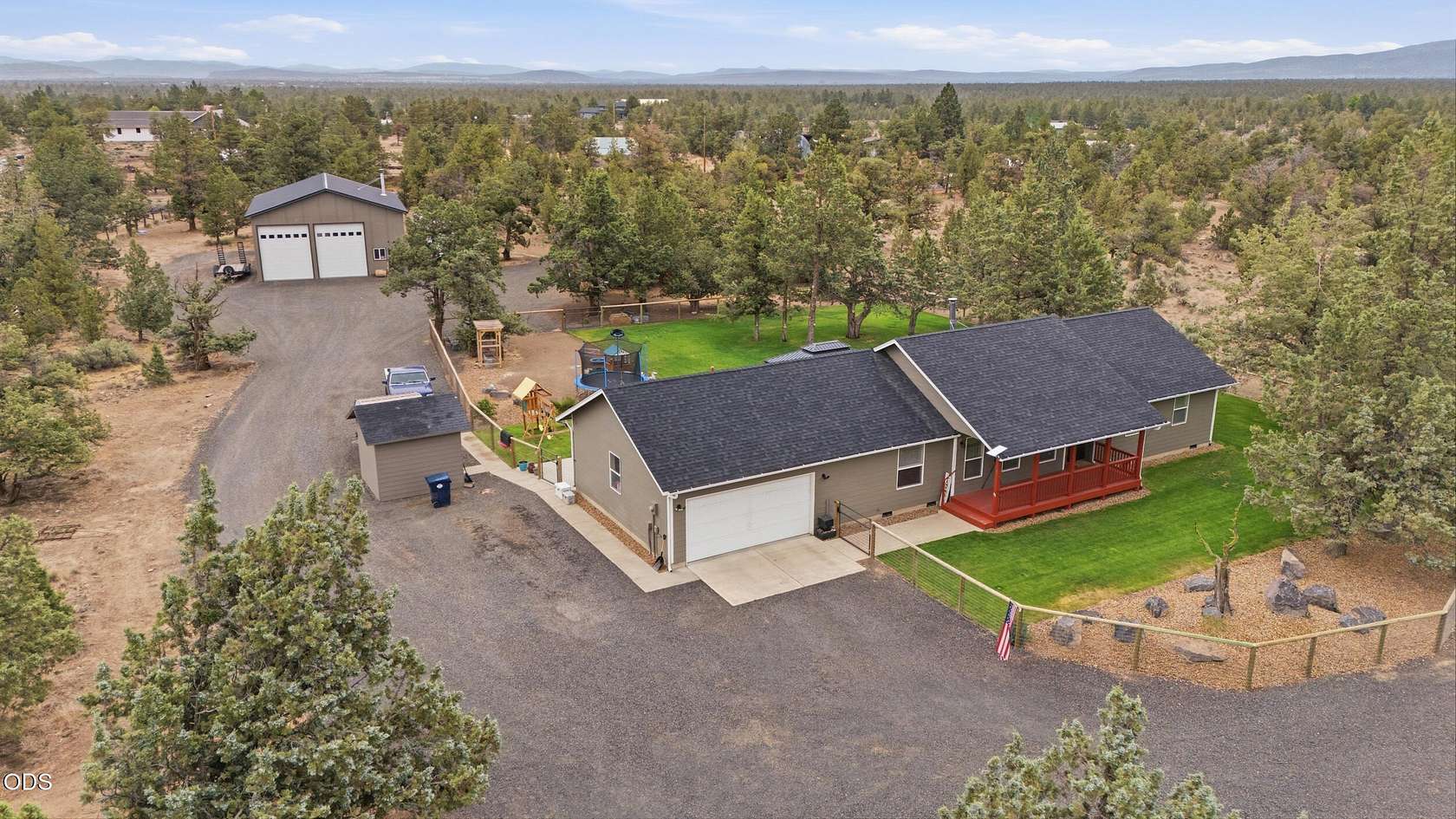 5.1 Acres of Land with Home for Sale in Redmond, Oregon