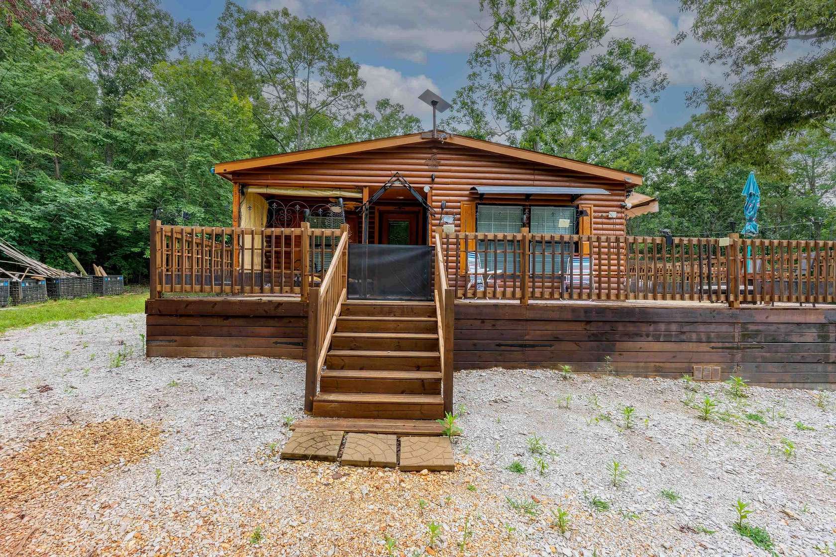 5.13 Acres of Land with Home for Sale in Tuscumbia, Alabama