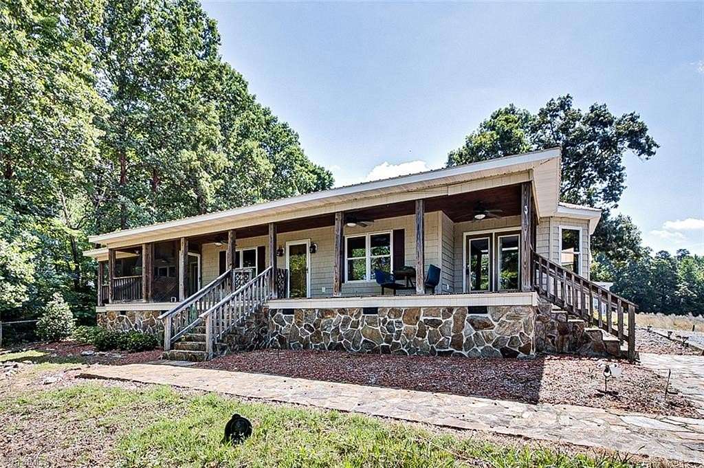 20.1 Acres of Land with Home for Sale in Asheboro, North Carolina