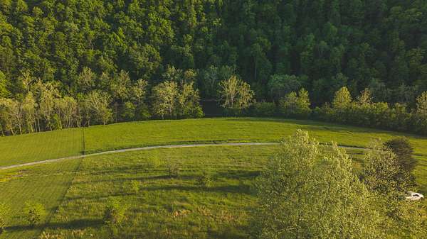 5.23 Acres of Agricultural Land for Sale in Eidson, Tennessee