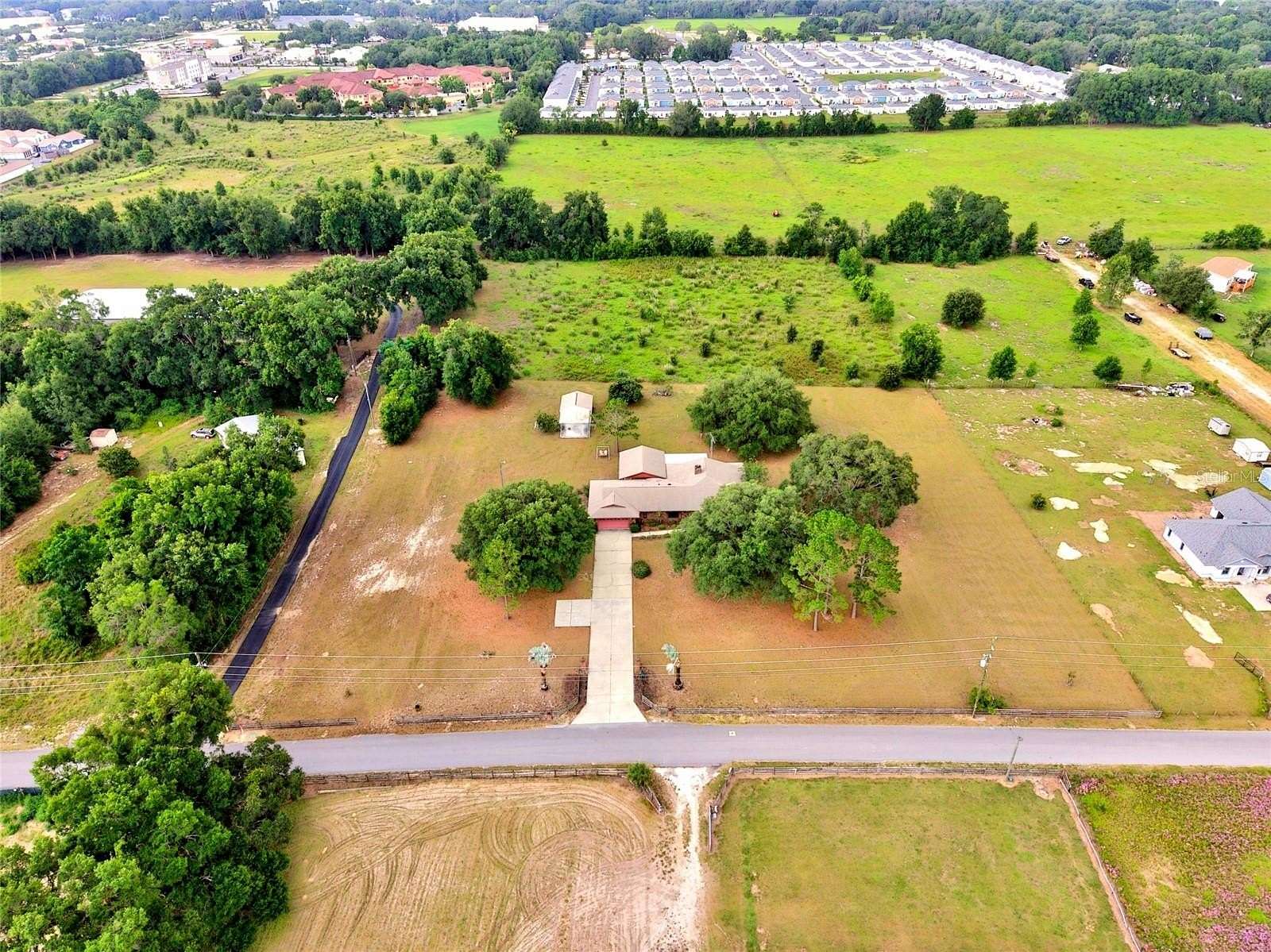6 Acres of Land with Home for Sale in Wildwood, Florida