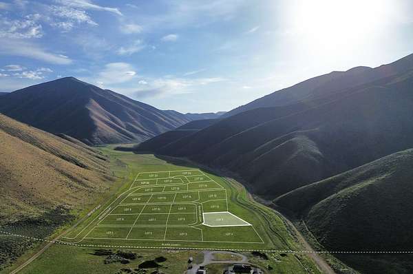 1.38 Acres of Residential Land for Sale in Hailey, Idaho