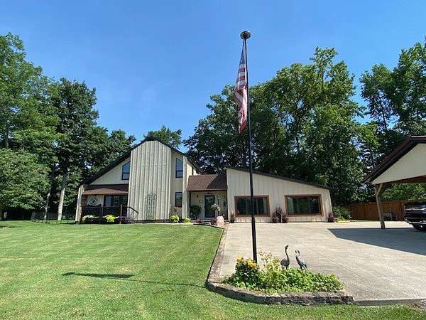 2.27 Acres of Land with Home for Sale in Cannelton, Indiana