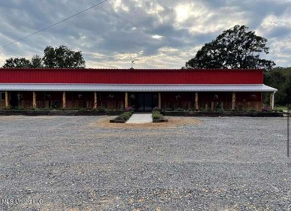 3 Acres of Improved Commercial Land for Sale in Natchez, Mississippi