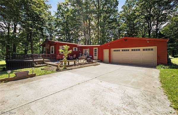 10.2 Acres of Recreational Land with Home for Sale in Columbiana, Ohio