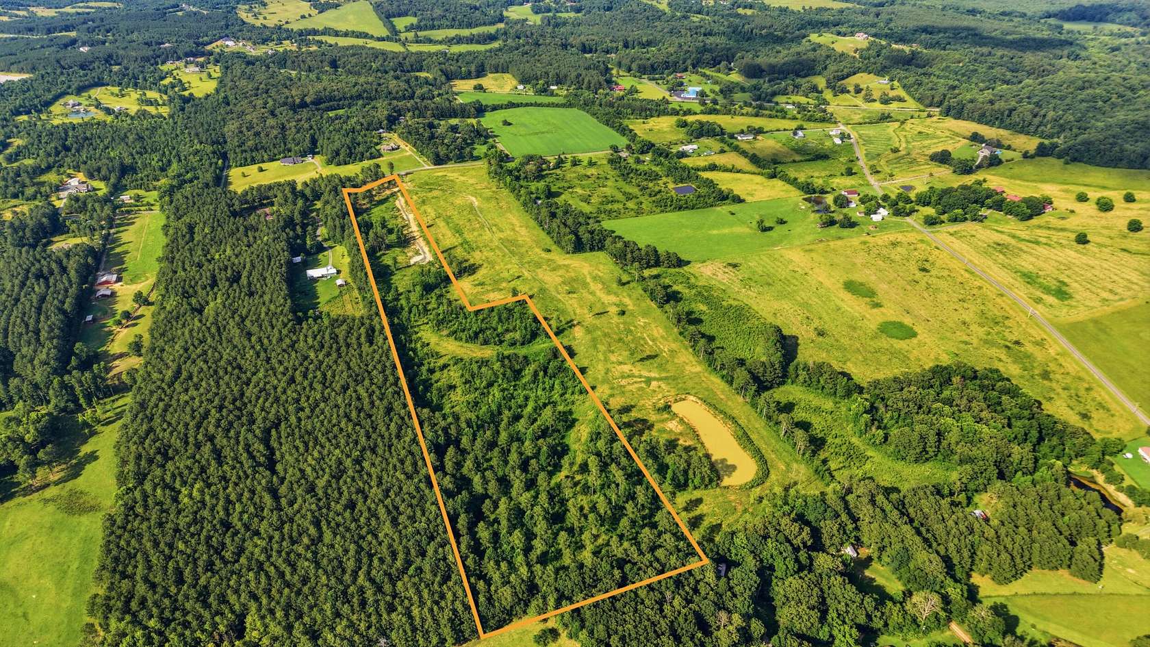 19.8 Acres of Land for Sale in Cleveland, Tennessee