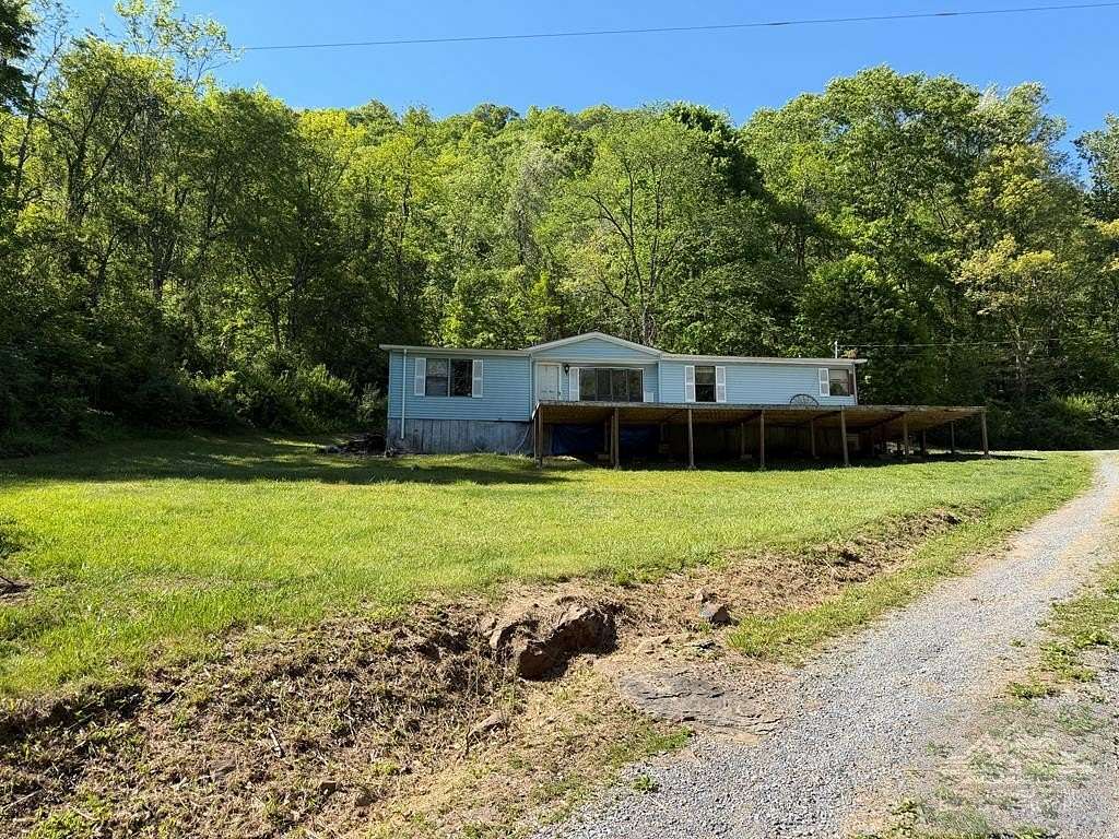 3.6 Acres of Land with Home for Sale in Pipestem, West Virginia