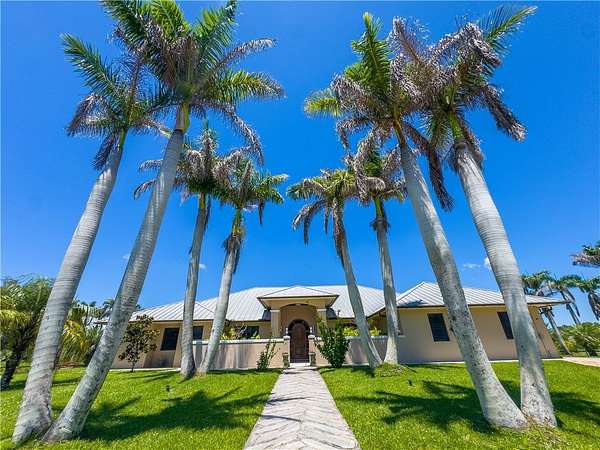 5 Acres of Land with Home for Lease in Vero Beach, Florida