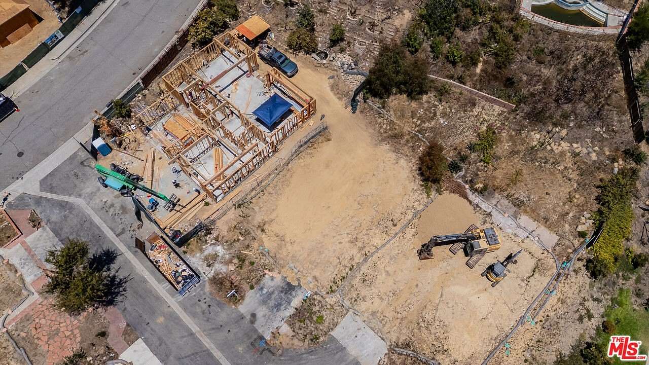 0.2 Acres of Residential Land for Sale in Pacific Palisades, California
