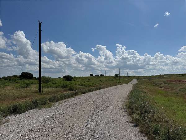 10 Acres of Land for Sale in Bowie, Texas