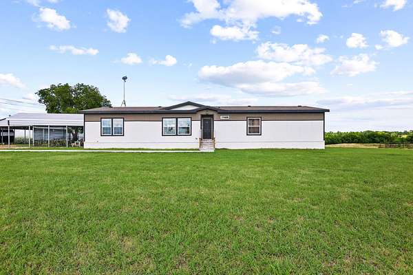 2 Acres of Land with Home for Sale in Blue Ridge, Texas