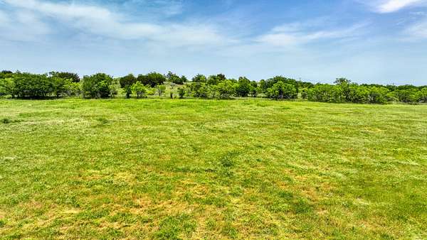 2.5 Acres of Residential Land for Sale in Perrin, Texas