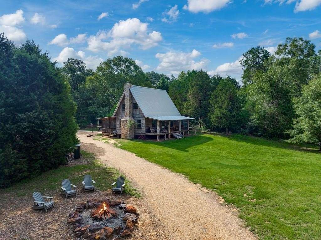 38 Acres of Recreational Land with Home for Sale in Montalba, Texas