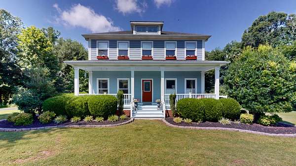 6.7 Acres of Land with Home for Sale in Paris, Tennessee