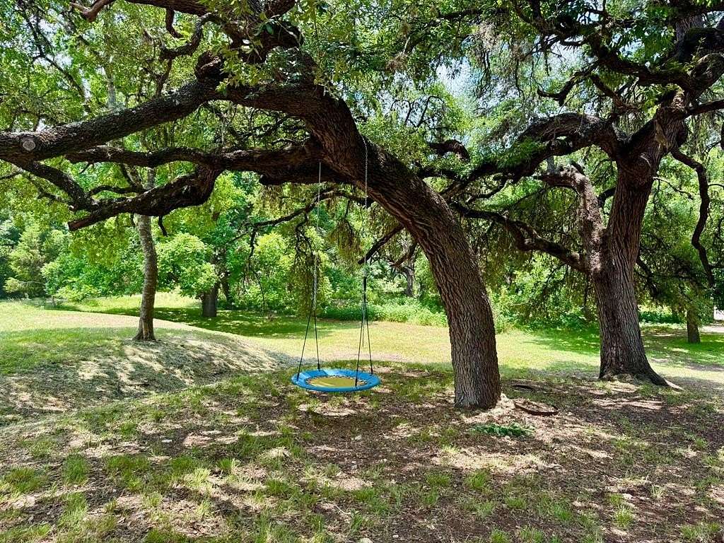 1.62 Acres of Land for Sale in Leakey, Texas