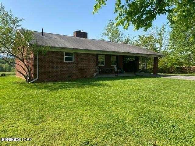 7.33 Acres of Land with Home for Sale in Maryville, Tennessee
