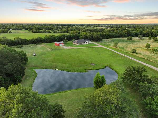 10.6 Acres of Land with Home for Sale in Commerce, Texas