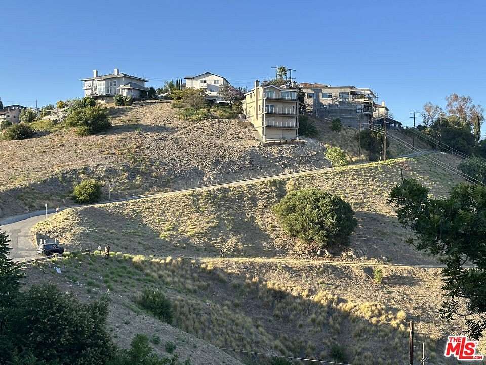 0.07 Acres of Residential Land for Sale in Mount Washington, California