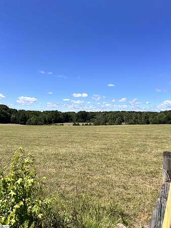 7 Acres of Land for Sale in Anderson, South Carolina