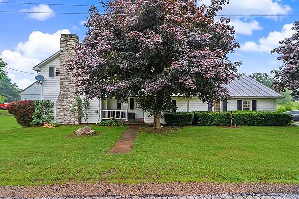 5.44 Acres of Land with Home for Sale in Mansfield, Ohio