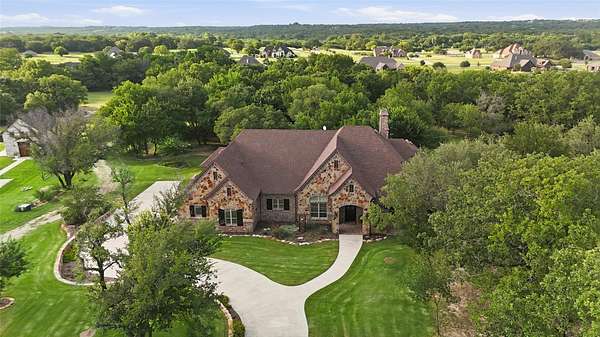 3.76 Acres of Land with Home for Sale in Fort Worth, Texas