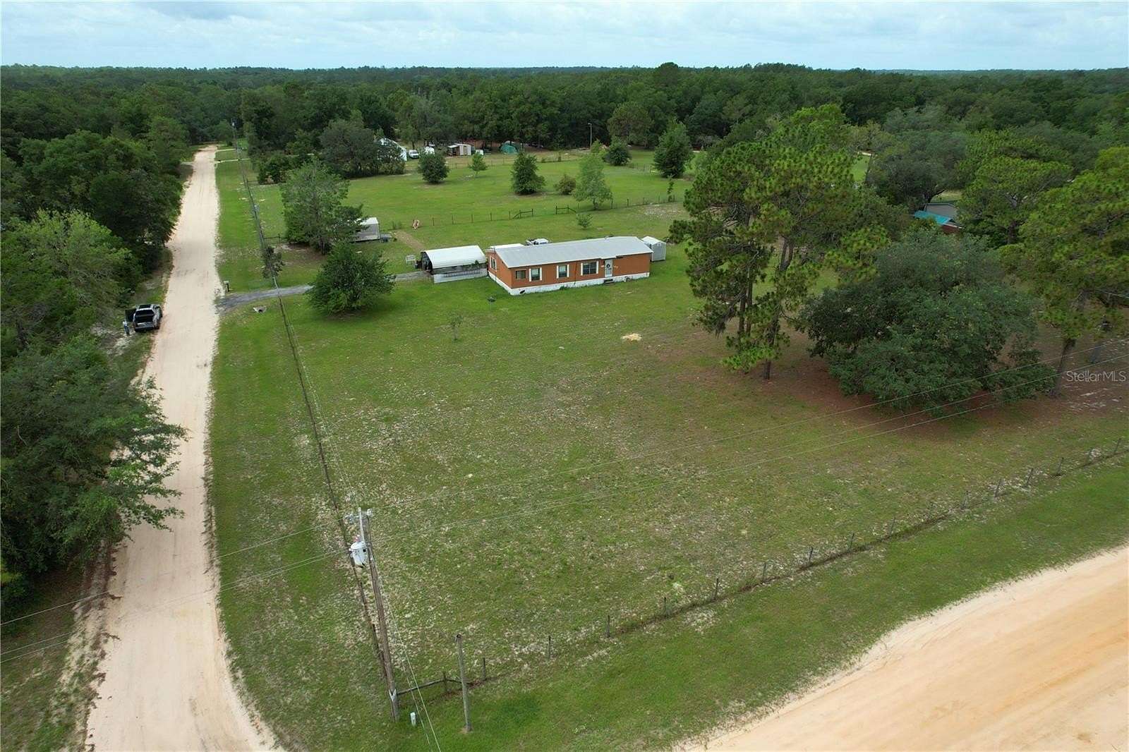 3 Acres of Land with Home for Sale in Melrose, Florida