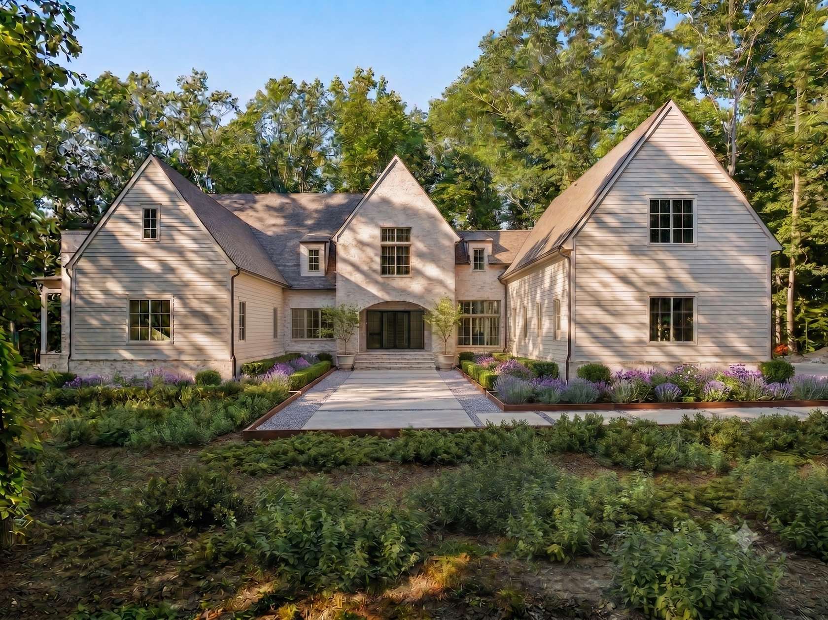 8 Acres of Land with Home for Sale in Franklin, Tennessee