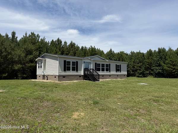 2.79 Acres of Land with Home for Sale in Richlands, North Carolina