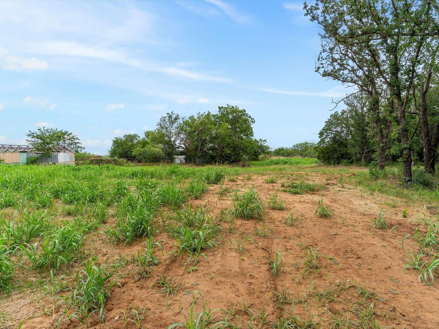 1.22 Acres of Residential Land for Sale in Paradise, Texas