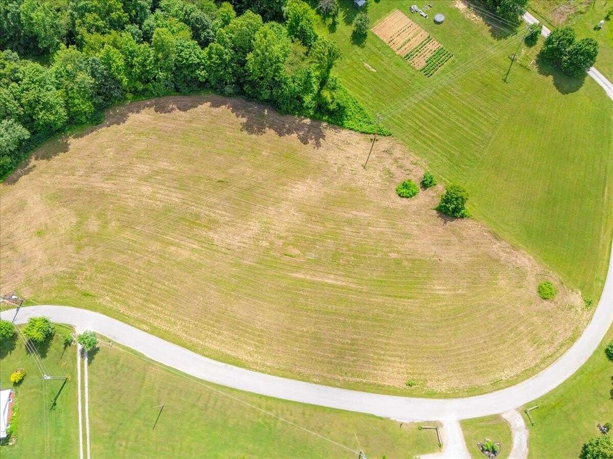 1.87 Acres of Residential Land for Sale in East Bernstadt, Kentucky