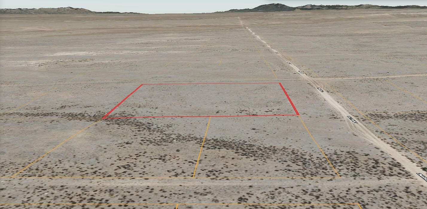 1.55 Acres of Land for Sale in Moriarty, New Mexico
