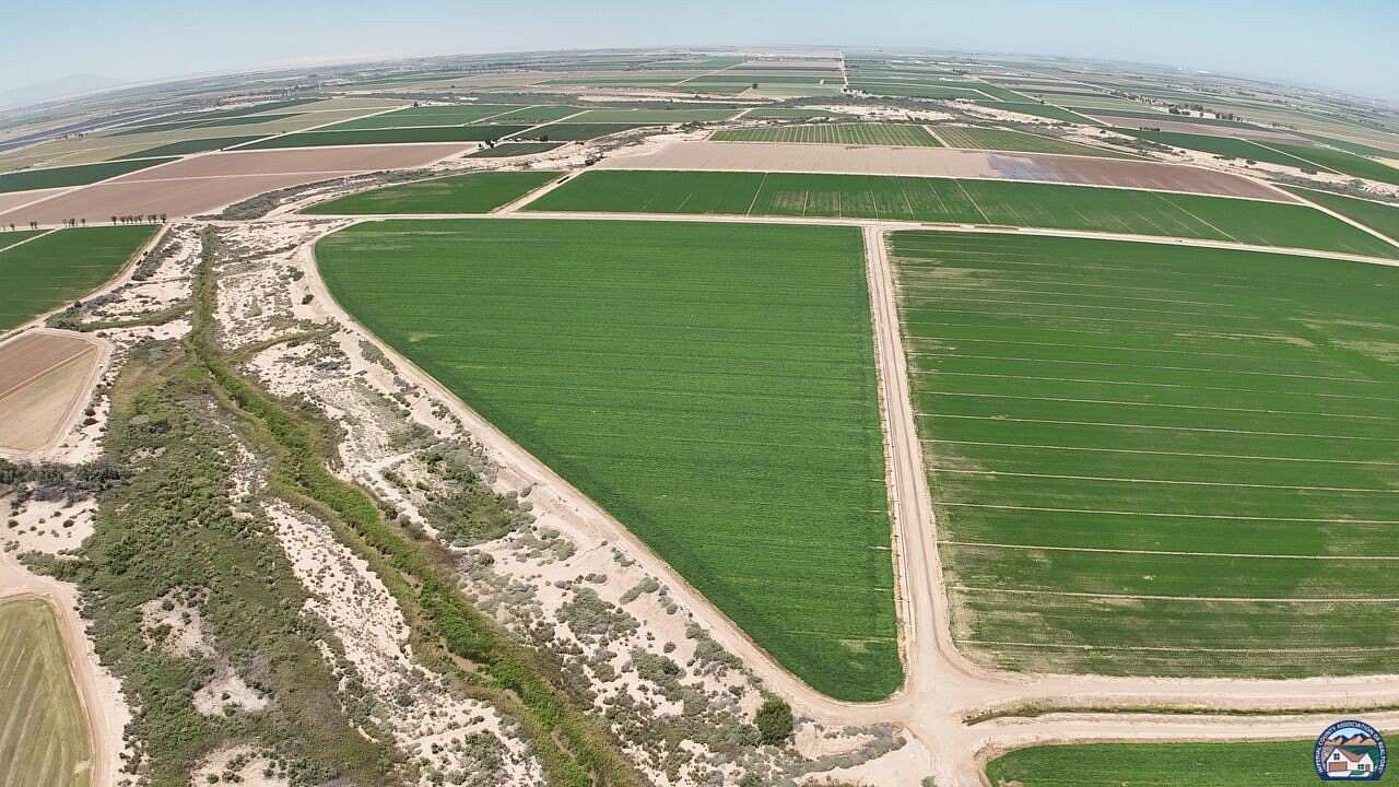 136 Acres of Agricultural Land for Sale in El Centro, California