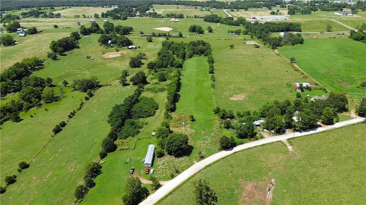 5 Acres of Residential Land for Sale in Lincoln, Arkansas