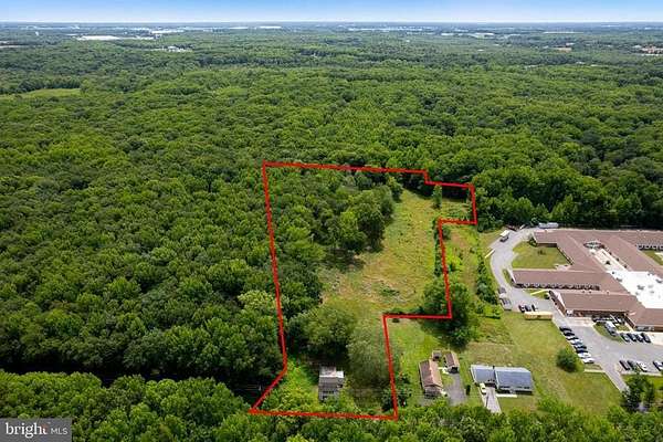 4.13 Acres of Improved Residential Land for Sale in Carneys Point, New Jersey