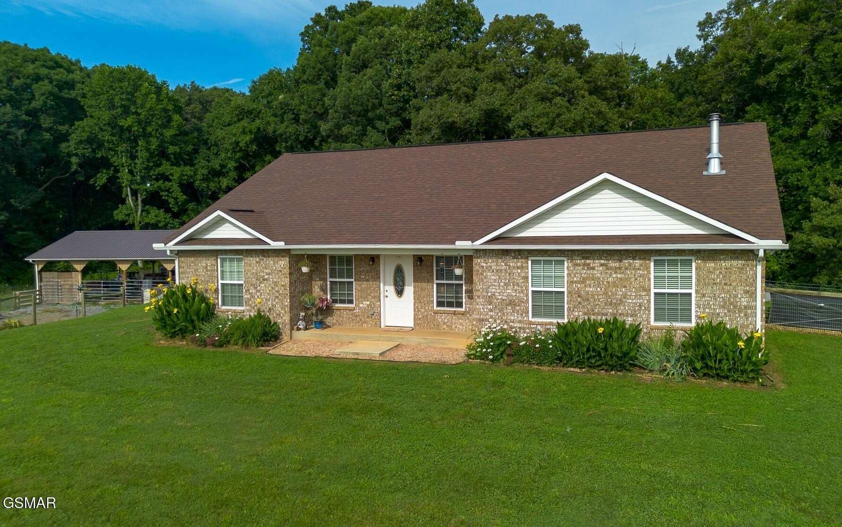 10.3 Acres of Land with Home for Sale in Jefferson City, Tennessee
