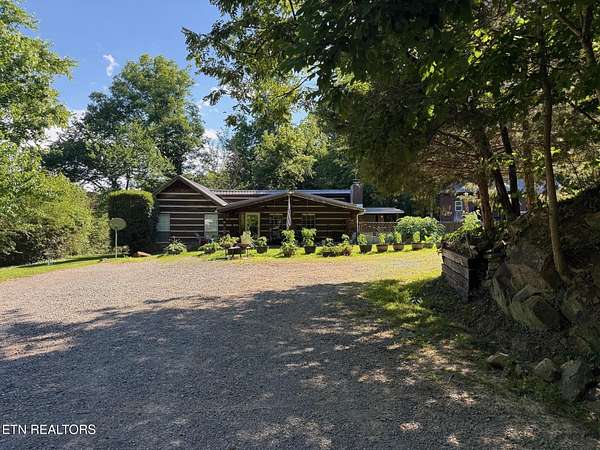 11.4 Acres of Land with Home for Sale in Andersonville, Tennessee