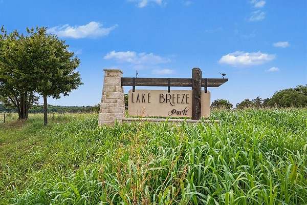 5.55 Acres of Residential Land for Sale in Guthrie, Oklahoma