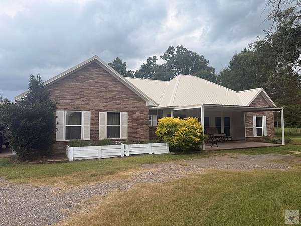 5 Acres of Land with Home for Sale in Maud, Texas