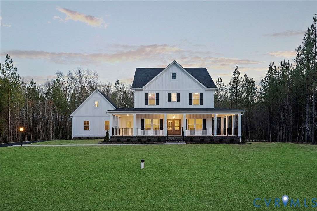 2.5 Acres of Land with Home for Sale in Mechanicsville, Virginia