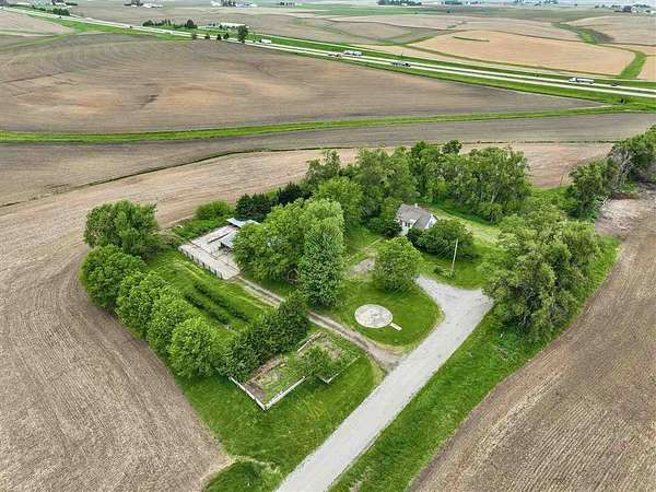 2.4 Acres of Residential Land for Sale in Williamsburg, Iowa