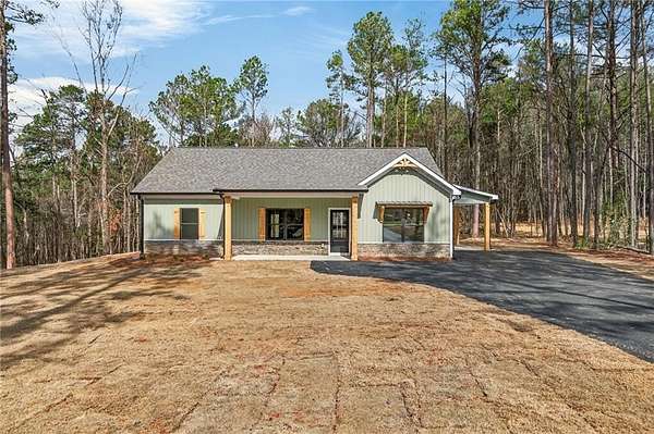 3 Acres of Land with Home for Sale in Silver Creek, Georgia