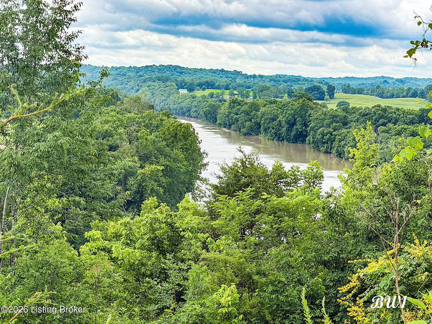 130 Acres of Land for Sale in Frankfort, Kentucky